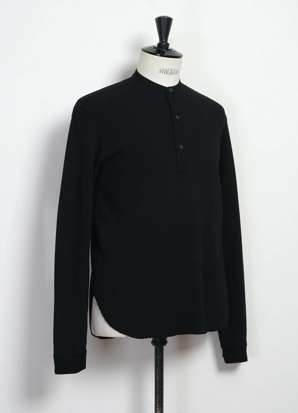 HG HERMANN Long Sleeve Knitted Henley Black