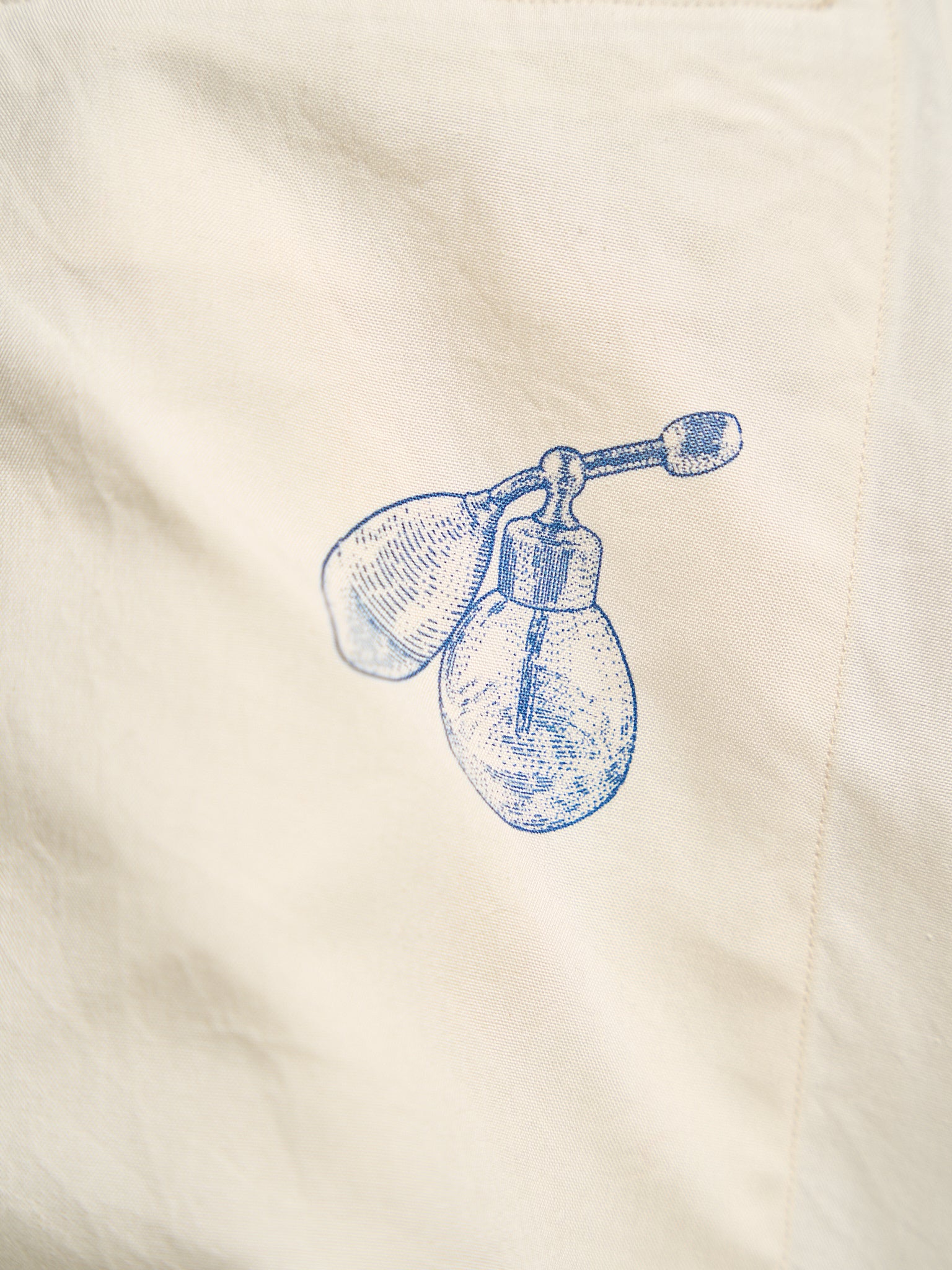 Motiv Karo Shirt Printed Silk Blue on Cream