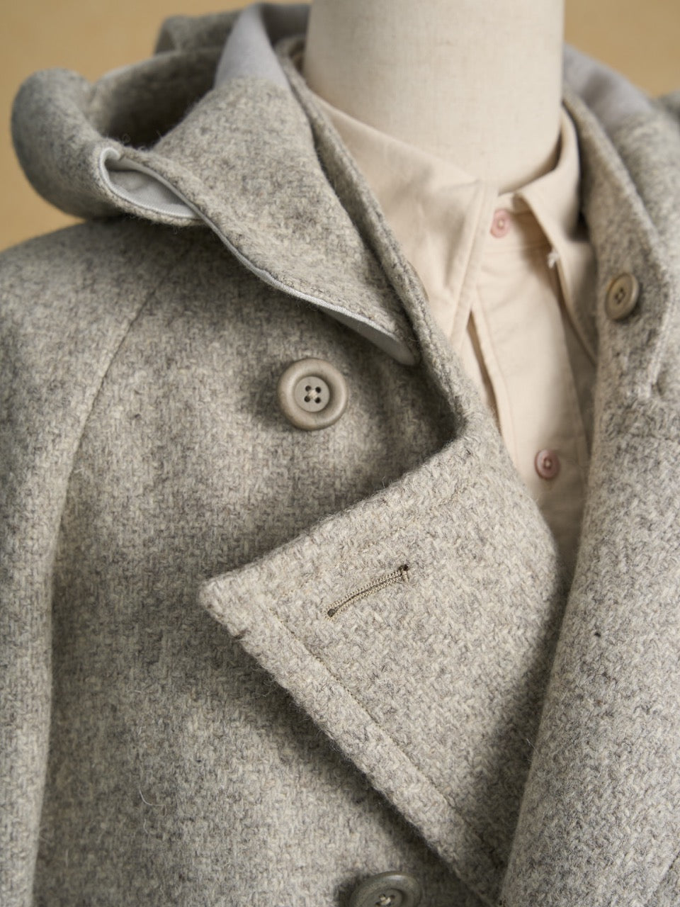 Motiv Mandarin Coat Undyed Wool Gray/Ecru