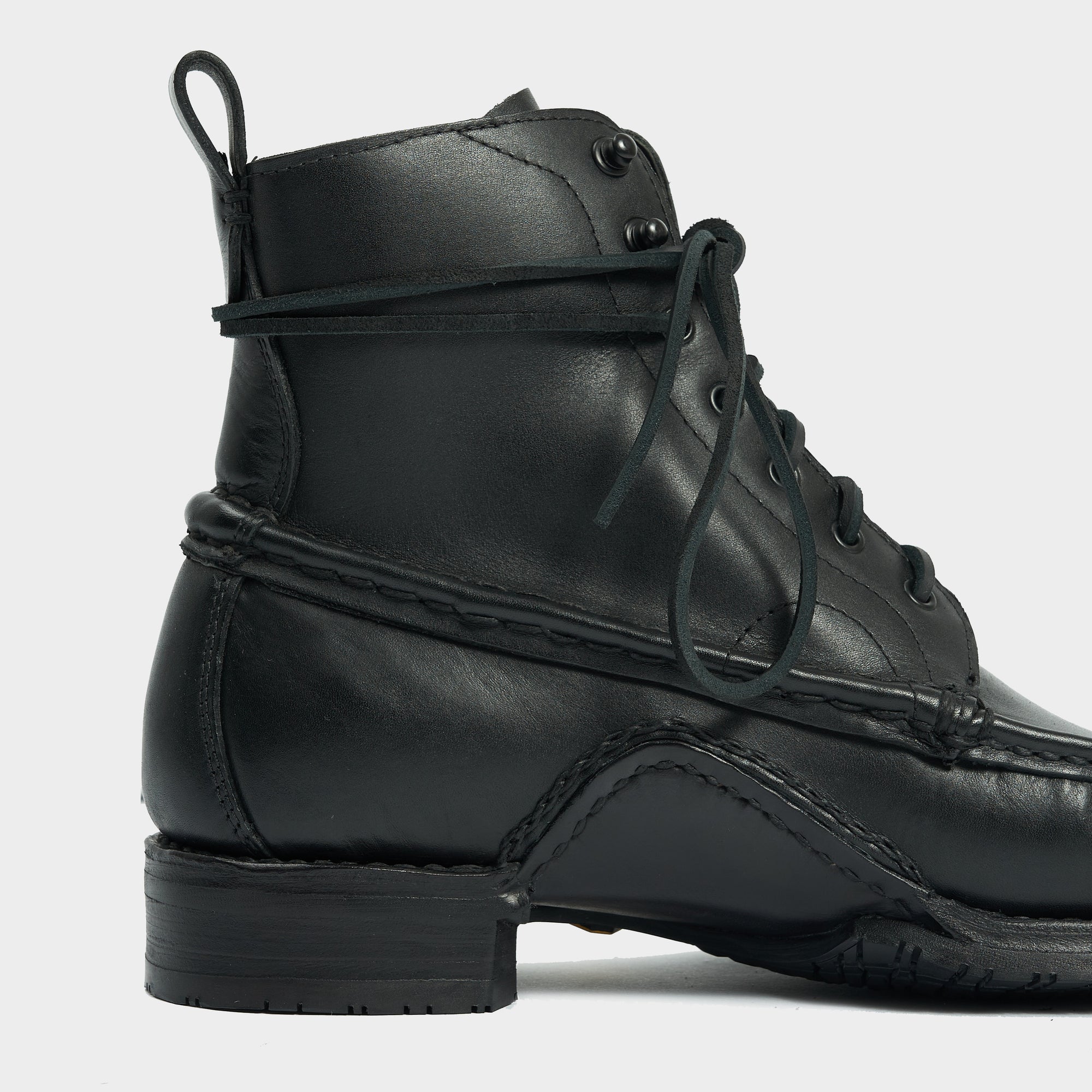 ASP Hunter Moc Vachetta Leather Black