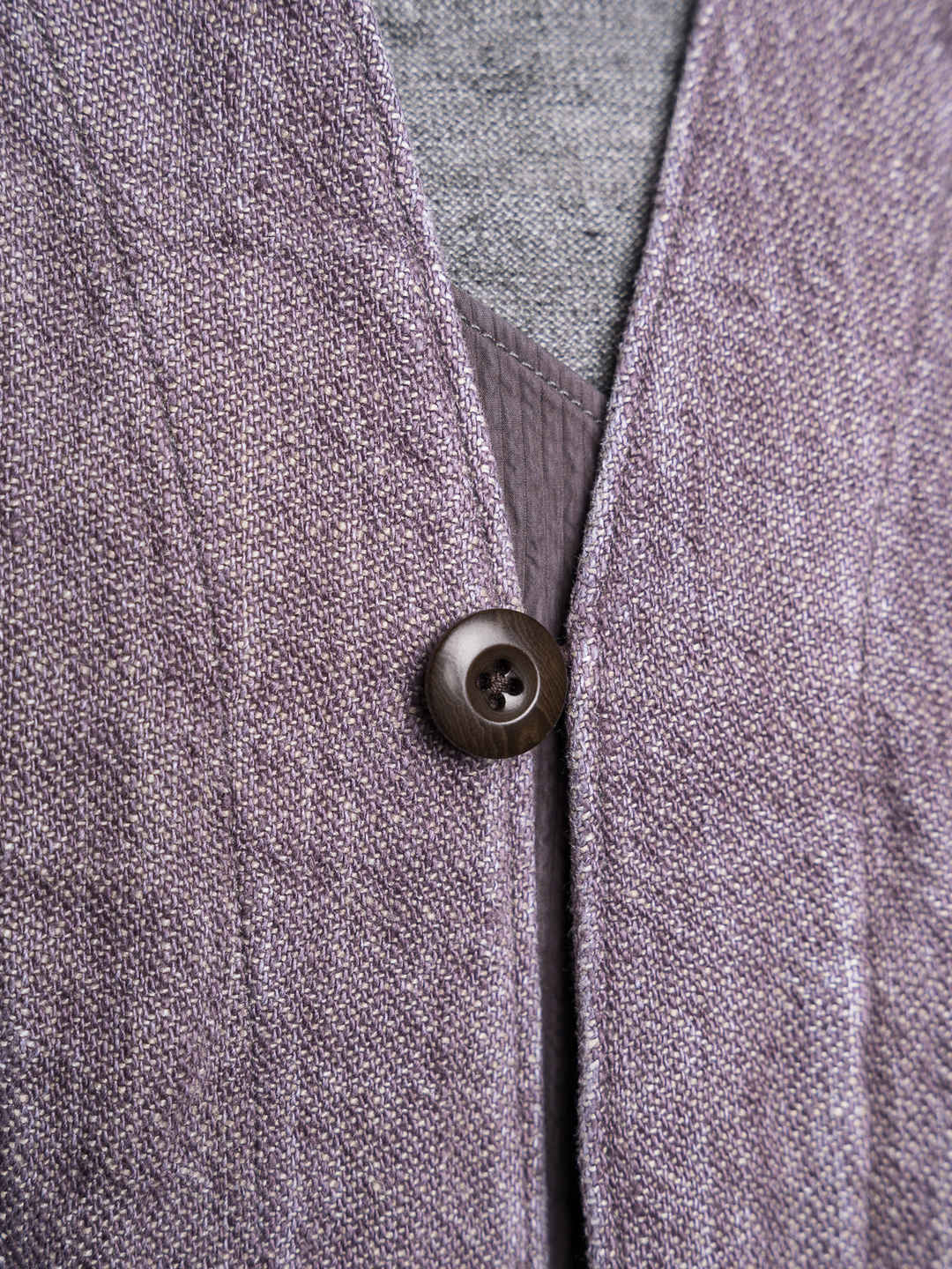 Motiv Wrapped Hunting Vest Heavy Linen Violet